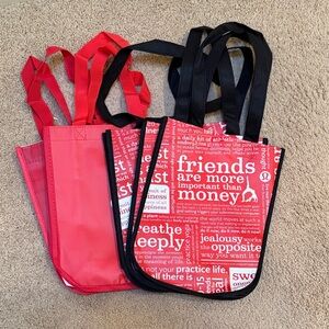 Lululemon (5) Red and Black shoppers